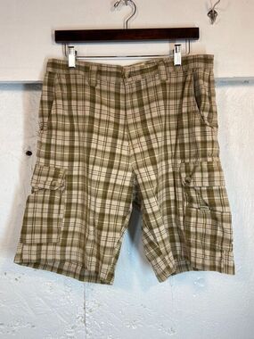 Vntg Woolrich Mens Cargo Shorts Multicolor Plaid 100% Cotton 32 X 10 Brown